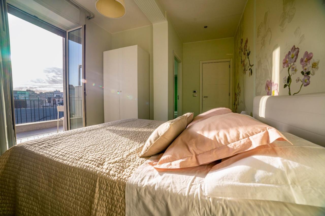 B&B Attico 160 Κατάνια Εξωτερικό φωτογραφία